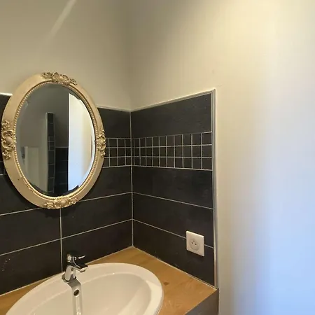 Сasa de vacaciones Maison En Pierre Avec Jardin Et Piscine Privée, Proche Trémolat - Fr-1-824-21