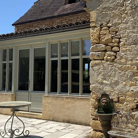 Maison En Pierre Avec Jardin Et Piscine Privee, Proche Tremolat *
